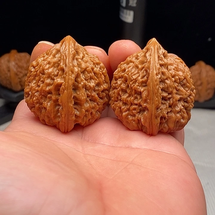 文玩核桃把件41尺三角南疆微修