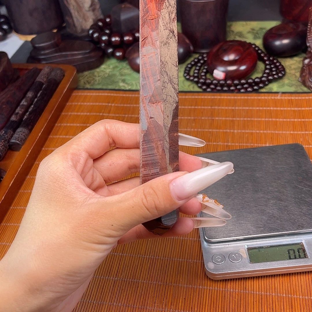 檀香紫檀（小叶紫檀）可做印章