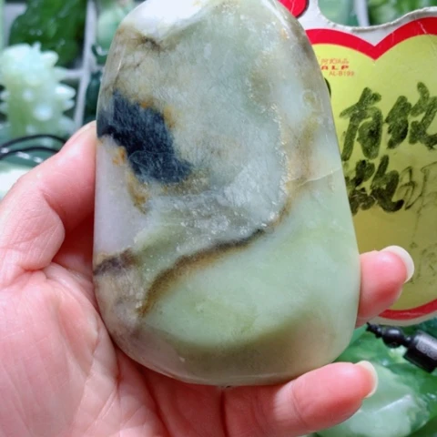 蛇纹石玉未镶嵌手把件