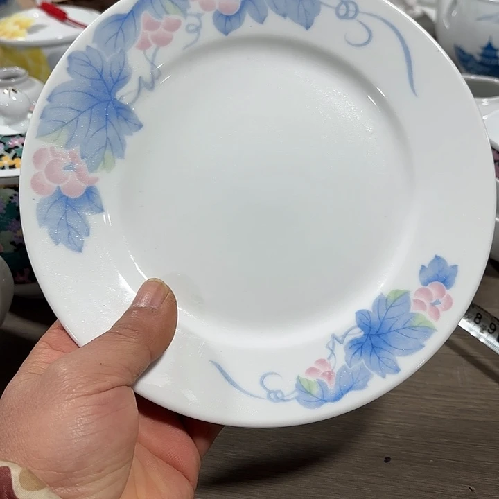 陶葡萄花20公分盘子盘微瑕