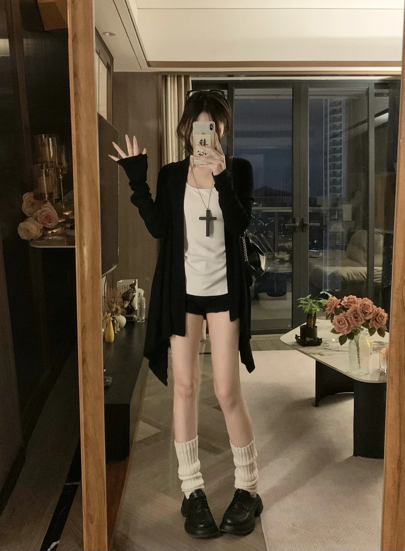 大码辣妹套装挂脖白色背心不规则长袖黑色开衫外套休闲套装秋季