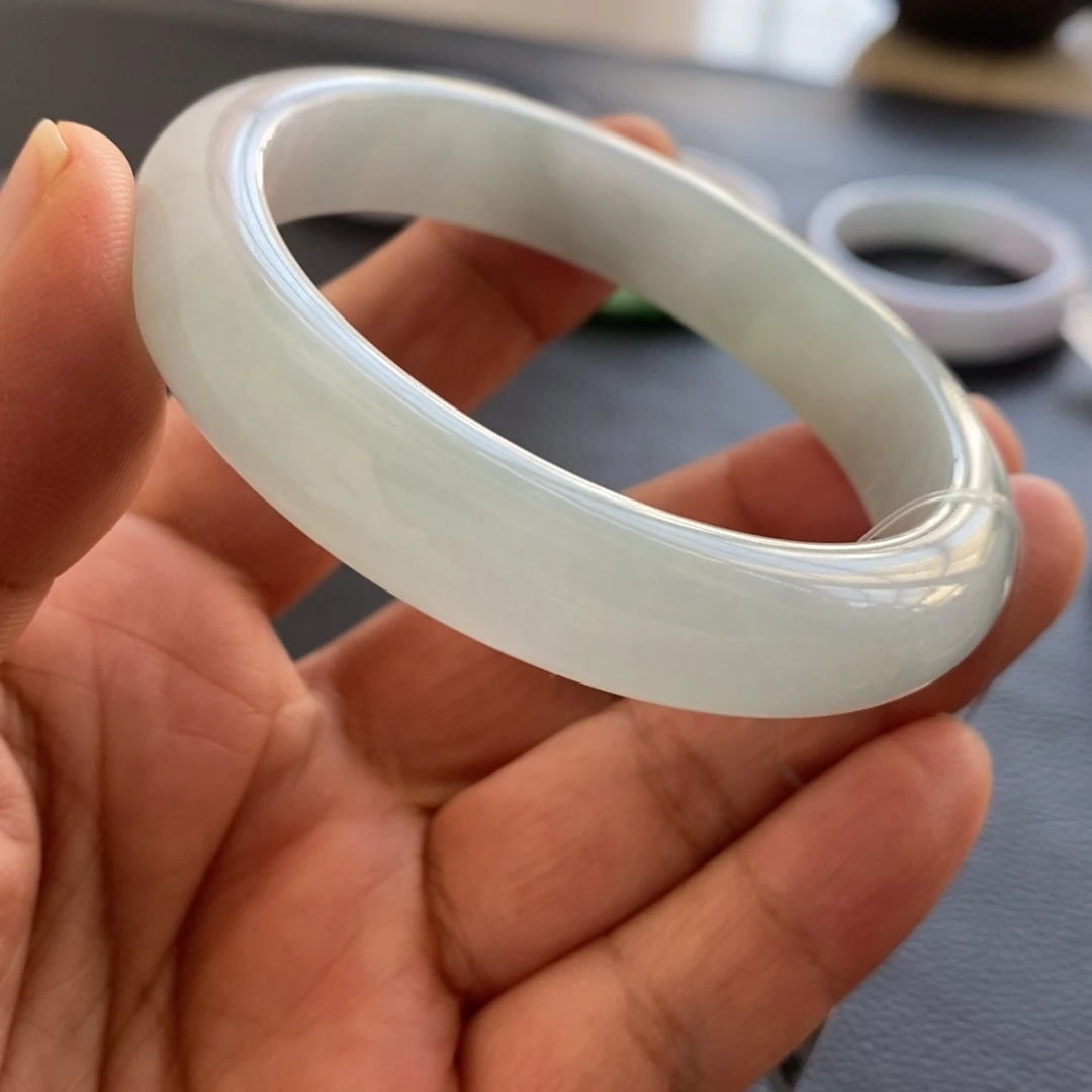 翡翠未镶嵌手镯天然翡翠手镯