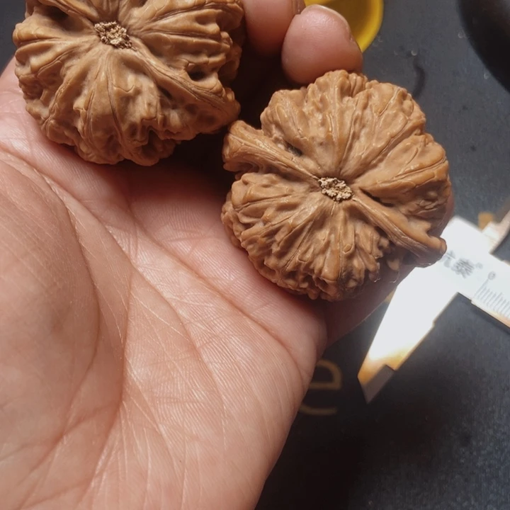 文玩核桃吊坠文玩86