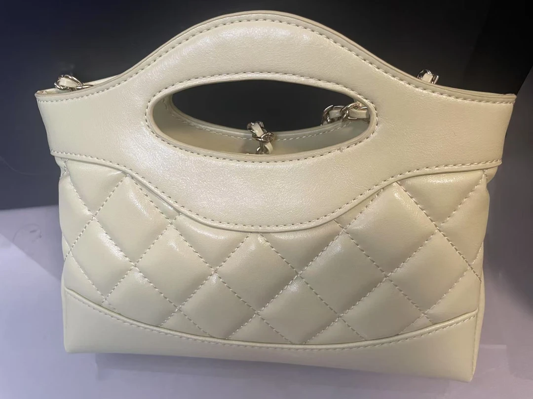 新款时尚百搭单肩手拿包小鸡黄色轻奢潮流31B