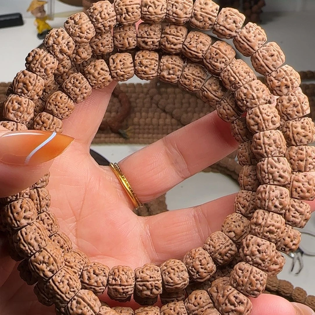 沭***馆金刚菩提吊坠108魔丸