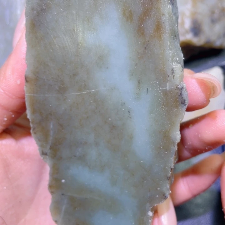 和田玉未镶嵌珠宝半成品