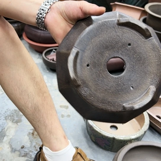 紫砂花盆里都装不完我