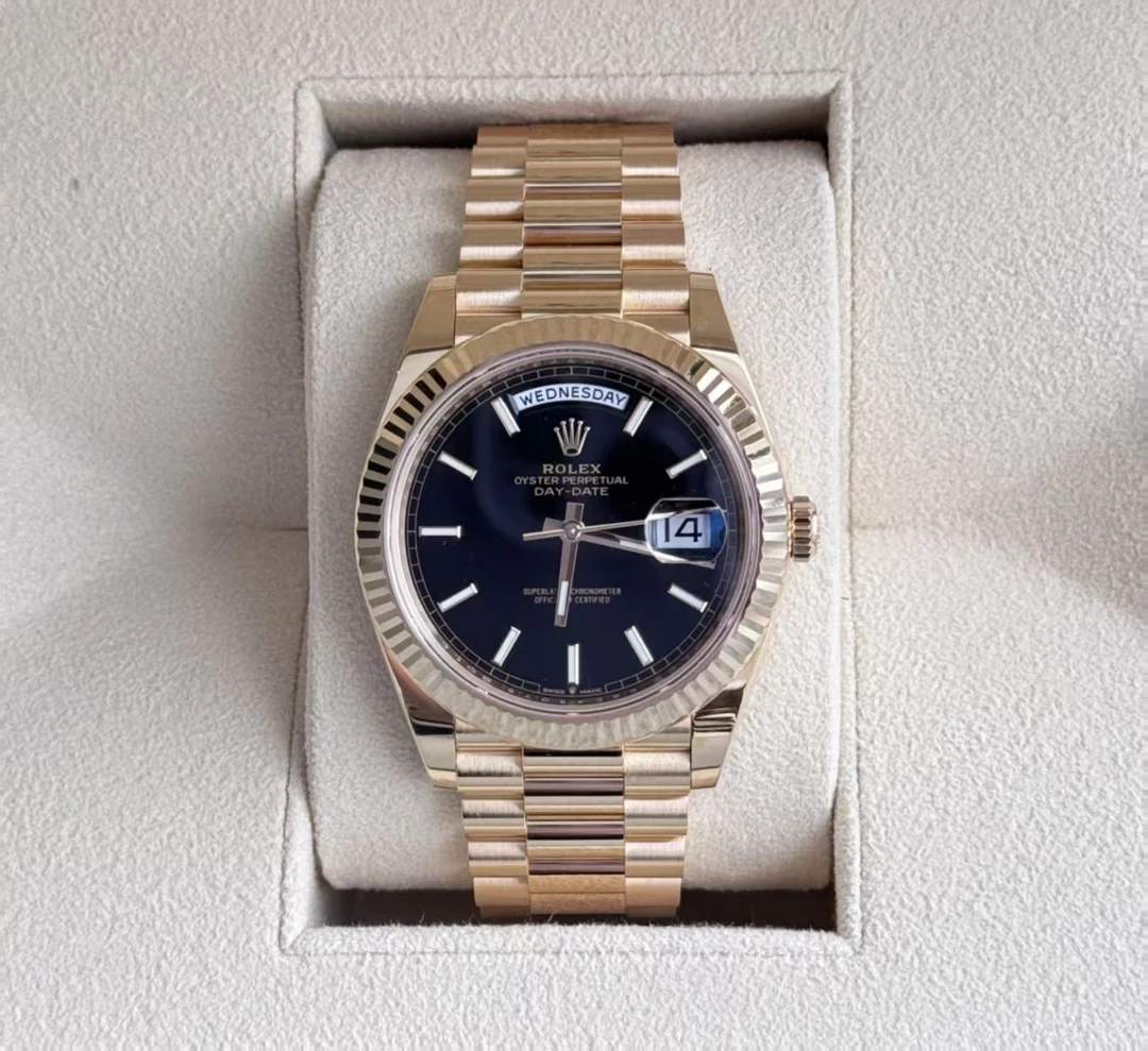 99新 Rolex/劳力士 228238黑条 24年已使用