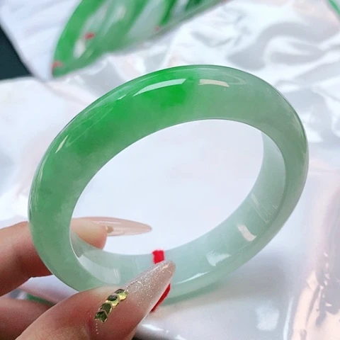 未镶嵌手镯翡翠2912