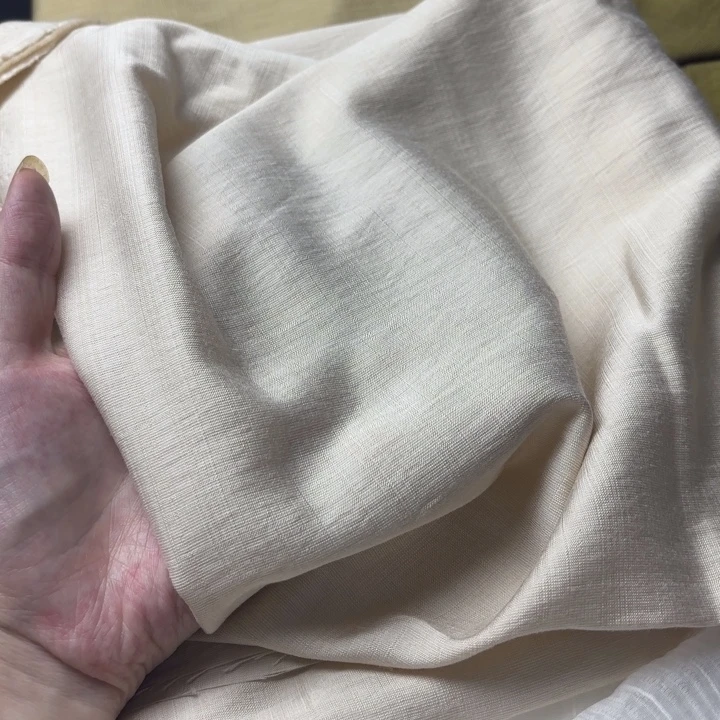混纺棉米杏色2米。