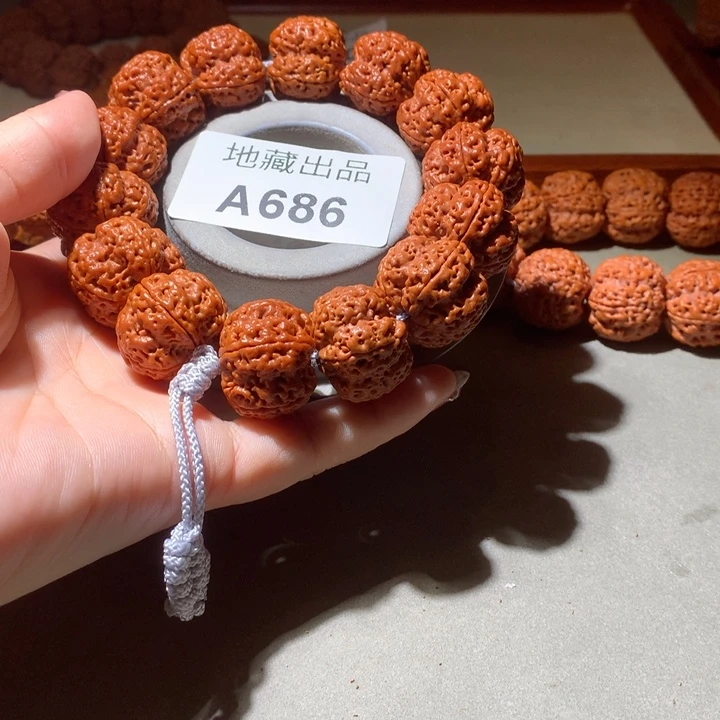 暖***心吊坠金刚菩提24尺寸绝情梅花双龙
