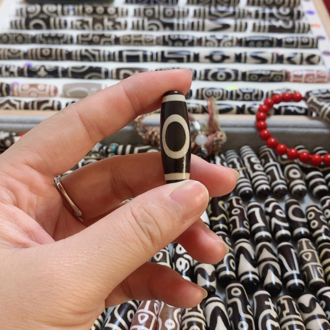 未镶嵌颈饰玛瑙/玉髓