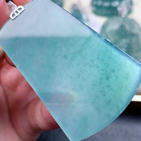 【闪购商品】翡翠颈饰18K金镶嵌天然翡翠