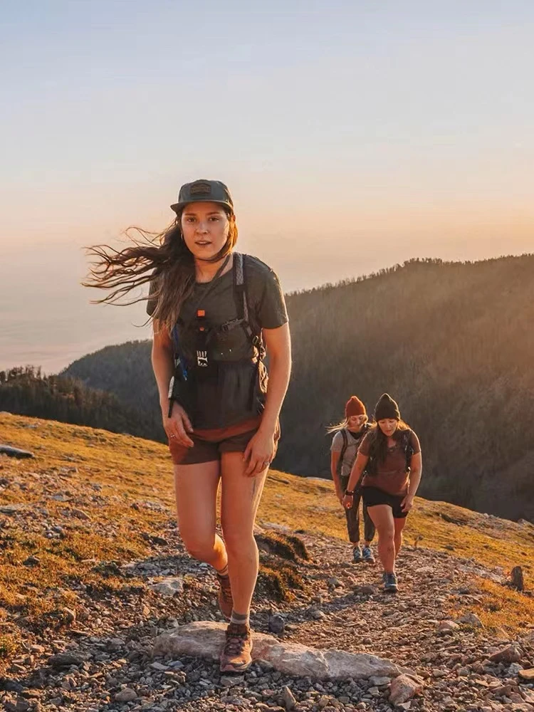 225-279微瑕款运动休闲美利奴羊毛短袖宽松百搭轻薄登山防风骑行