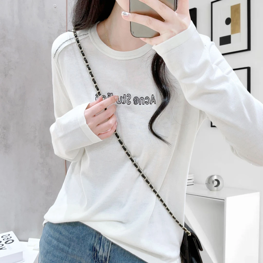 拼接刺绣内搭t恤女秋冬白色字母圆领正肩长袖宽松针织打底衫上衣
