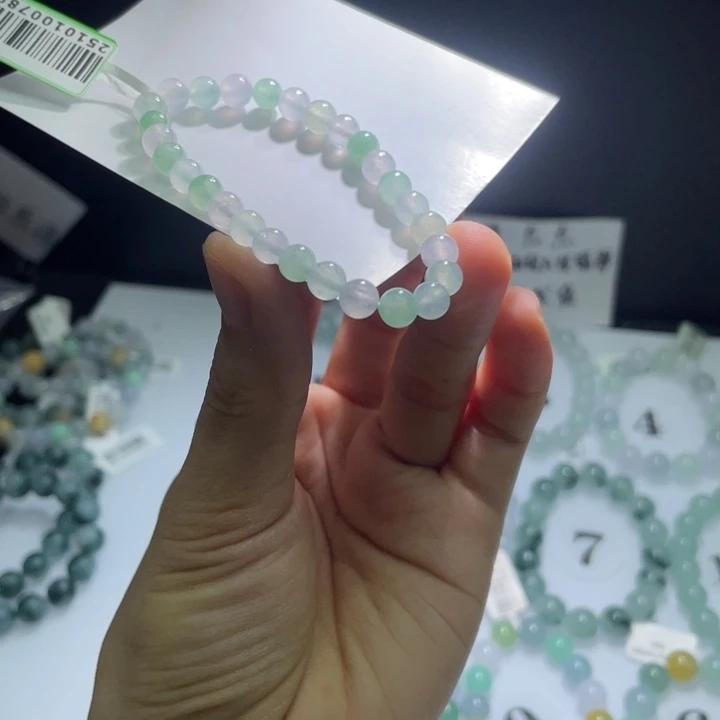 未镶嵌定制翡翠翡翠
