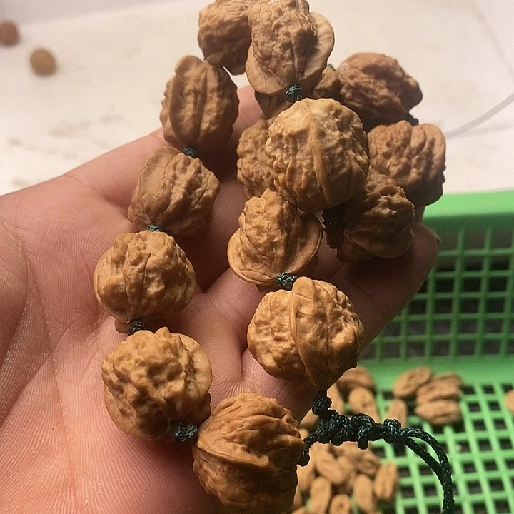 我***翔吊坠桃核不精卡尺寸蛤蟆头