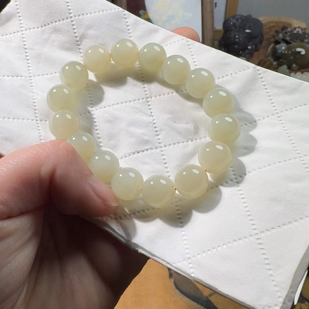 和田玉手串未镶嵌