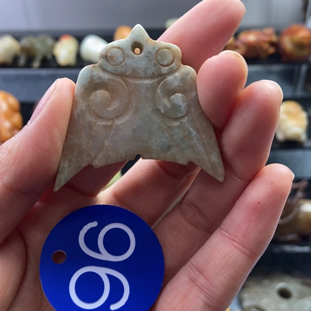 和田玉（糖玉）未镶嵌颈饰