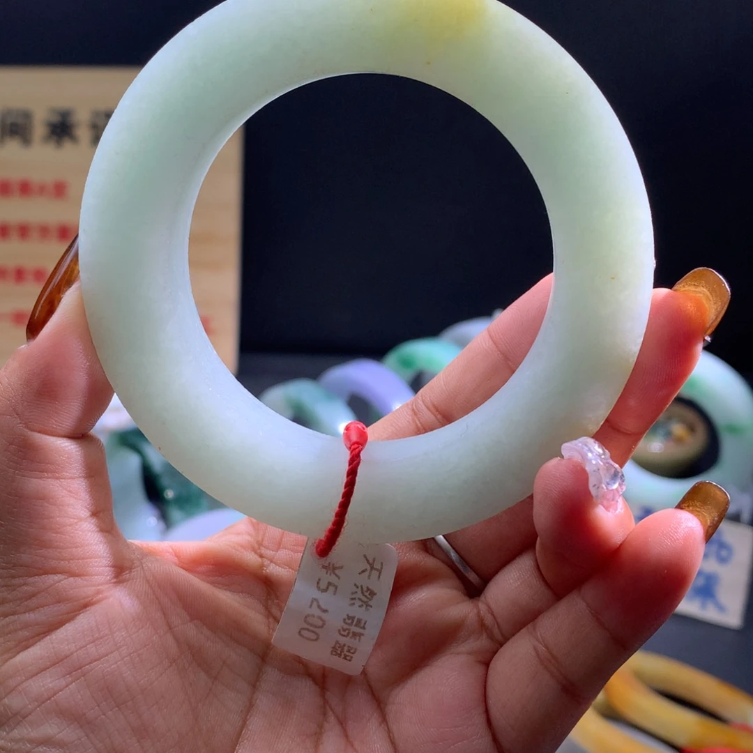 定制翡翠未镶嵌正