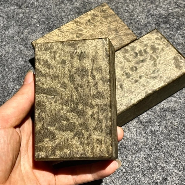 正宗金丝楠木无漆无蜡乌木龙胆水波纹烟盒小叶阴沉木小收纳盒收藏