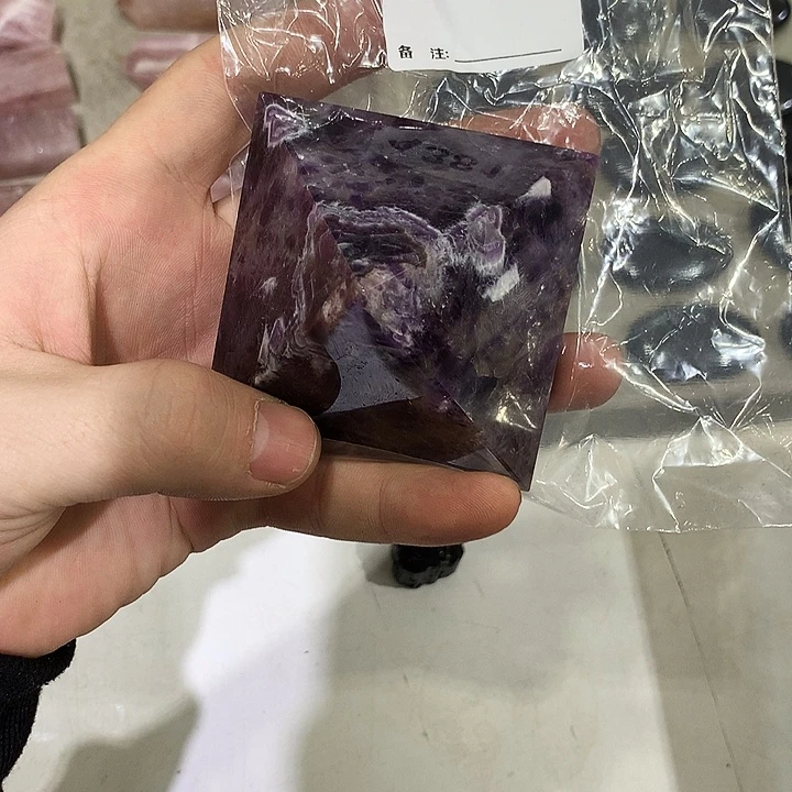 小***晓水晶珠宝半成品未镶嵌天然水晶