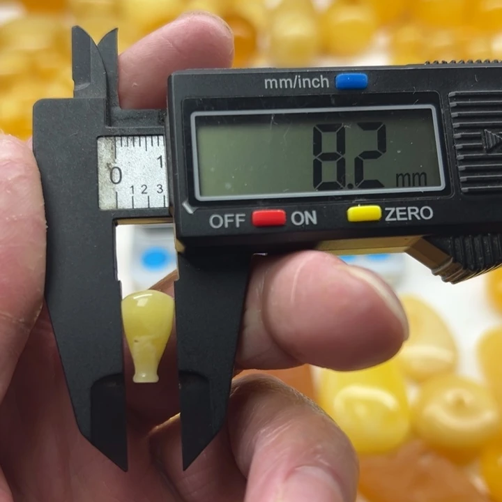 琥珀（矿物珀）未镶嵌裸石