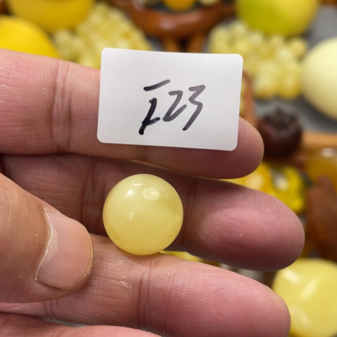 手链琥珀未镶嵌多样性发，发其中一件