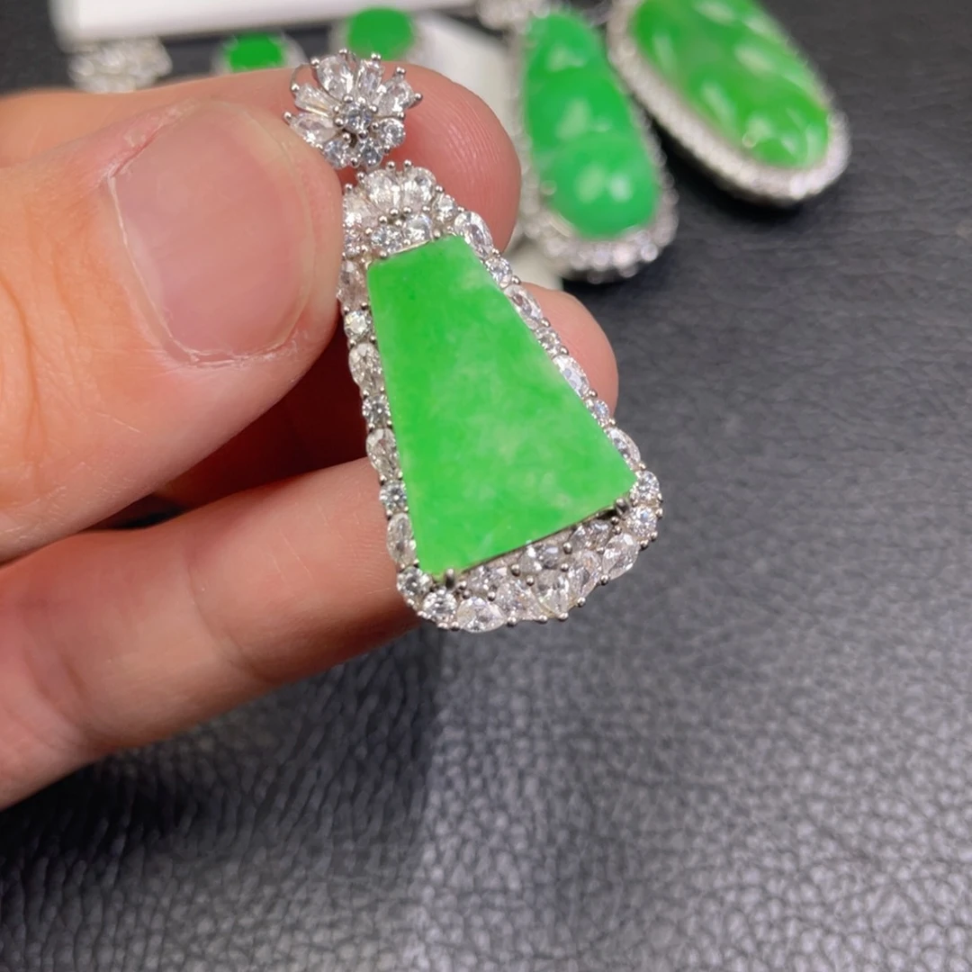 翡翠吊坠(不含链)银S925镶嵌