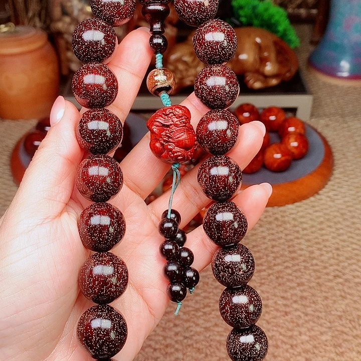 檀香紫檀（小叶紫檀）桃1.8手持