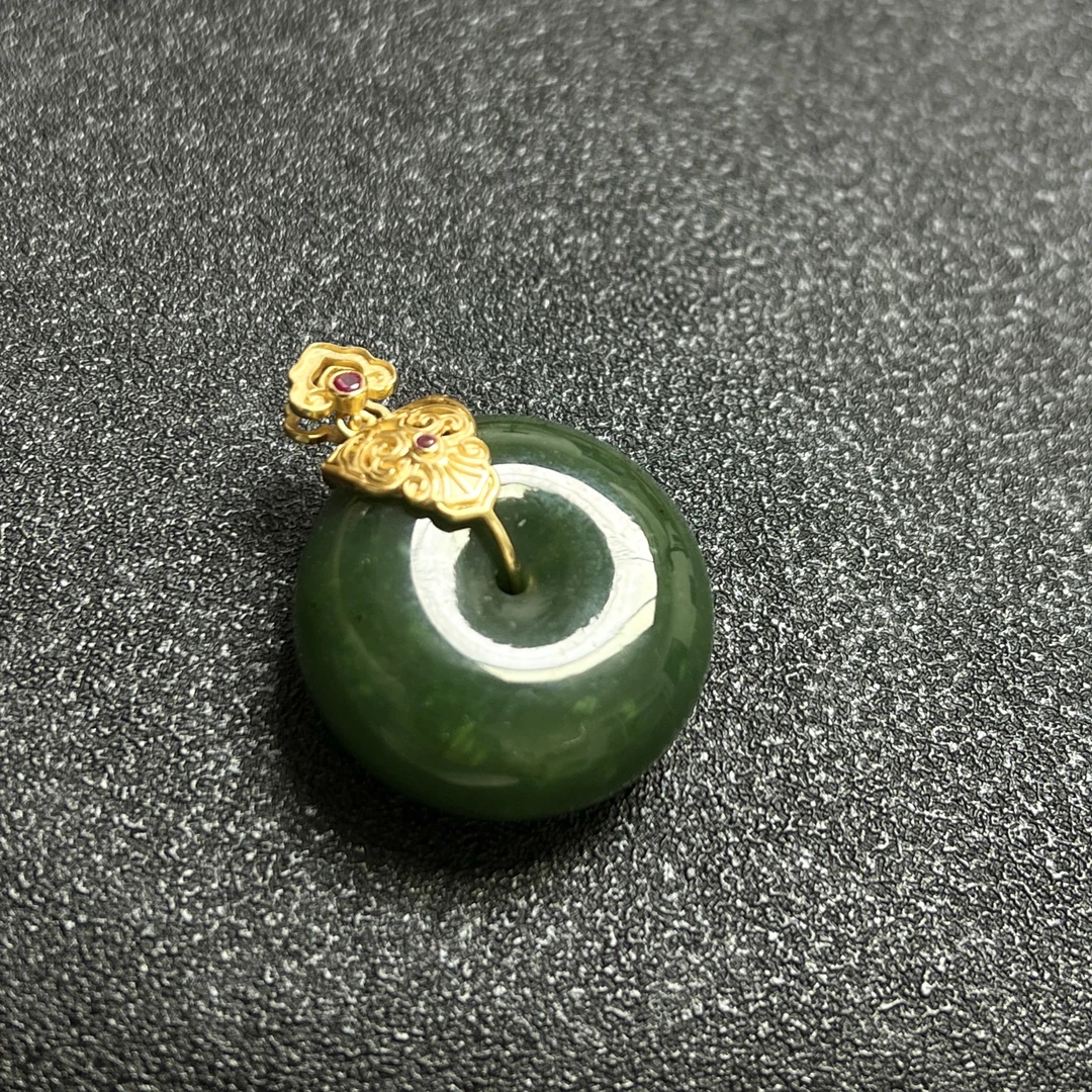 S925银天然碧玉平安扣吊坠和田玉满绿厚实饱满玉挂件27mm