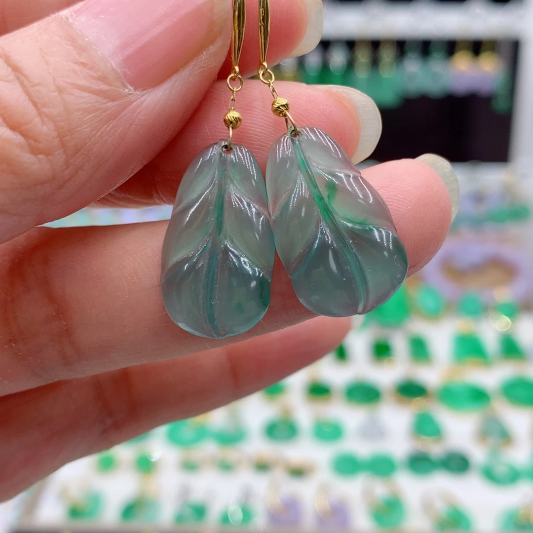 翡翠18K金镶嵌耳饰