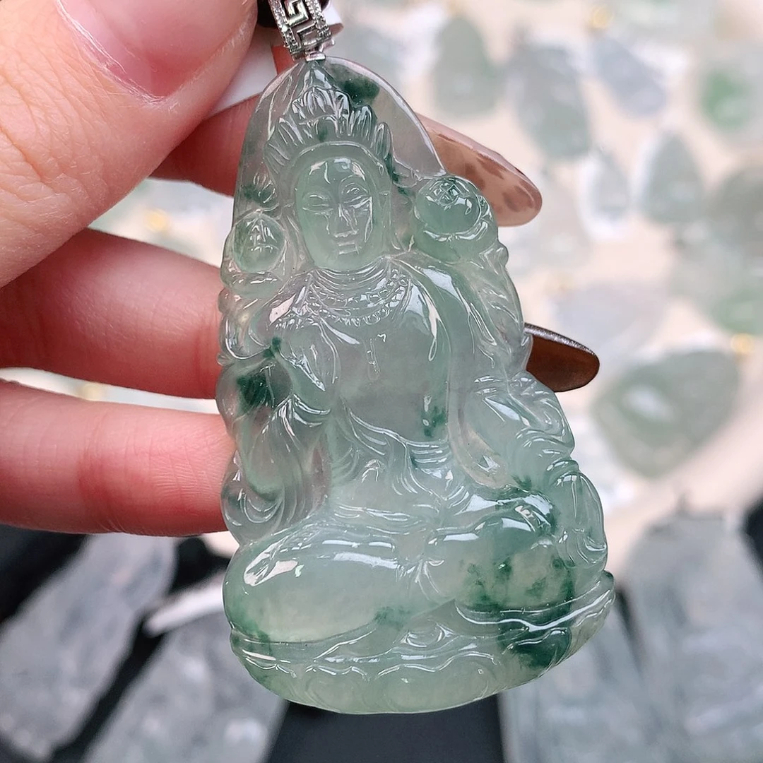 翡翠颈饰18K金镶嵌飘花大势至63、55.5、33、5.3