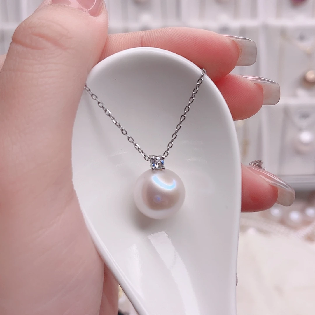 糖***儿吊坠(赠链)淡水珍珠未镶嵌