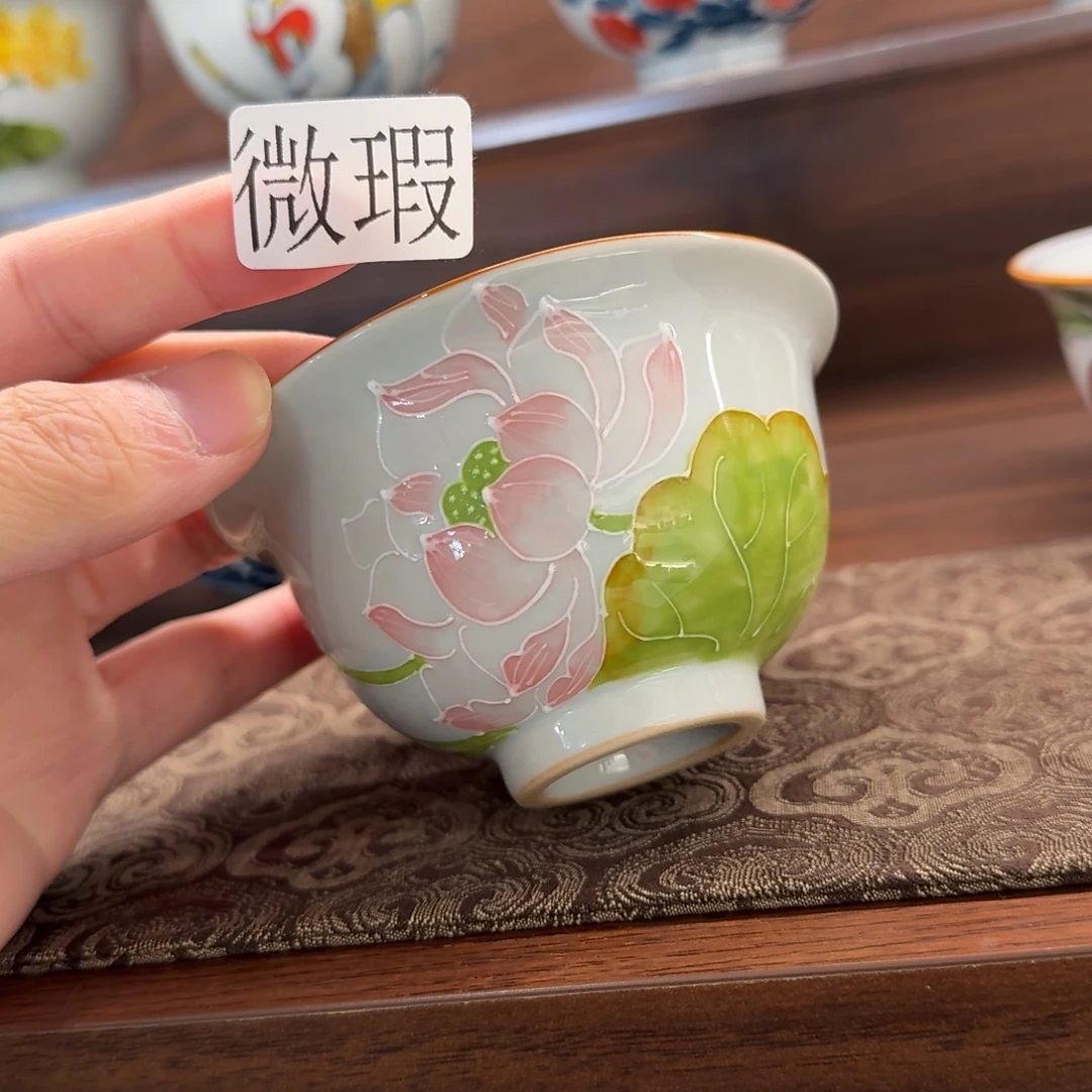 釉下手绘茶具微瑕