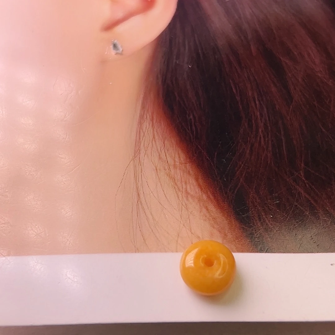 翡翠未镶嵌颈饰胖扣