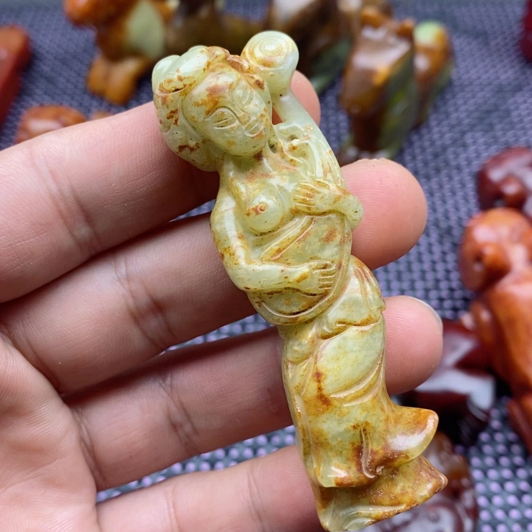 蛇纹石玉颈饰未镶嵌