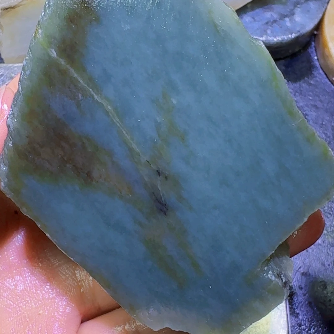 和田玉（糖玉）未镶嵌珠宝奇石