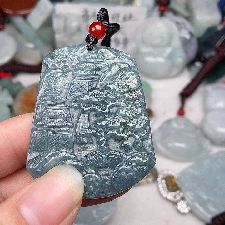 颈饰未镶嵌翡翠翡翠