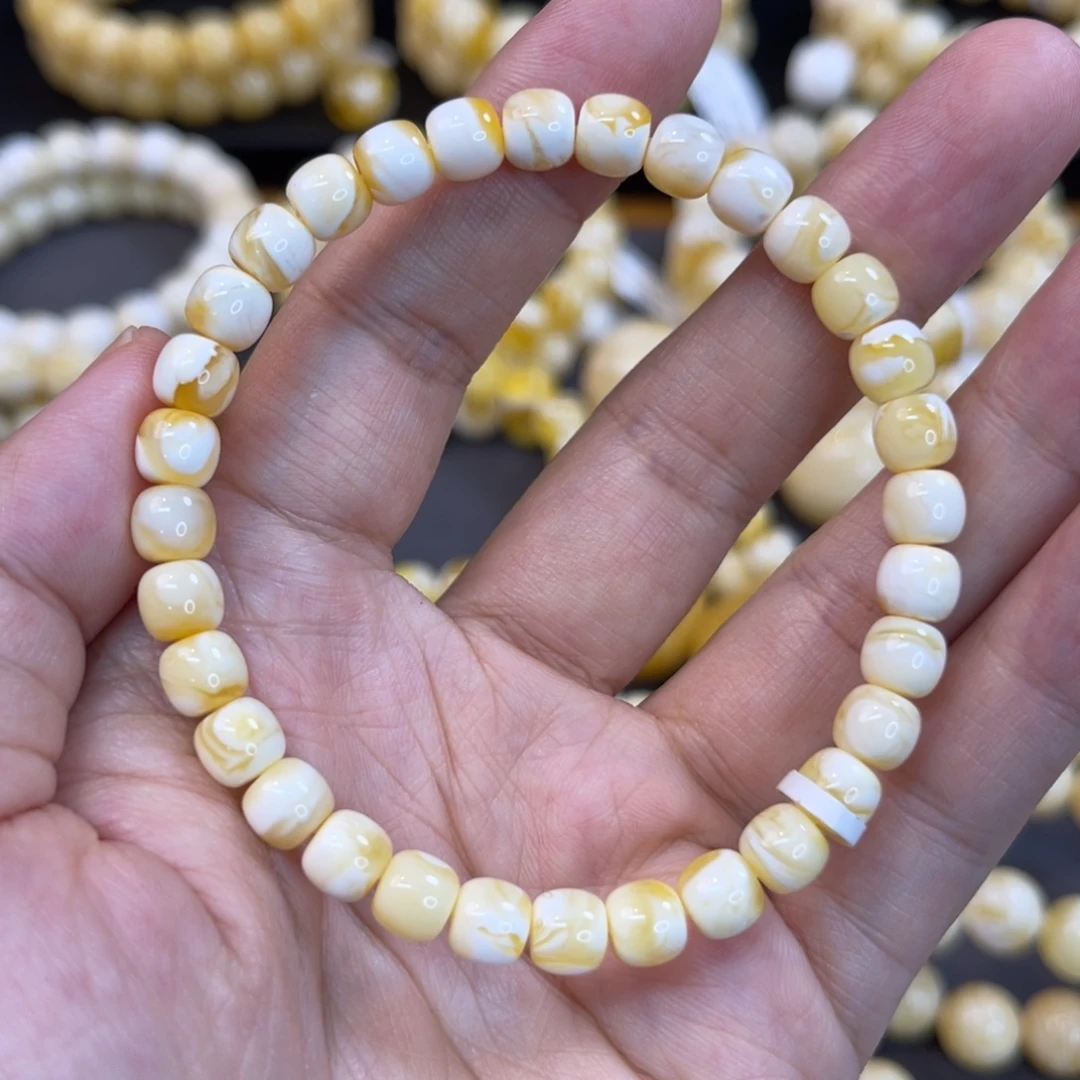 蜜蜡未镶嵌手链6.5mm沁色瓷白妖