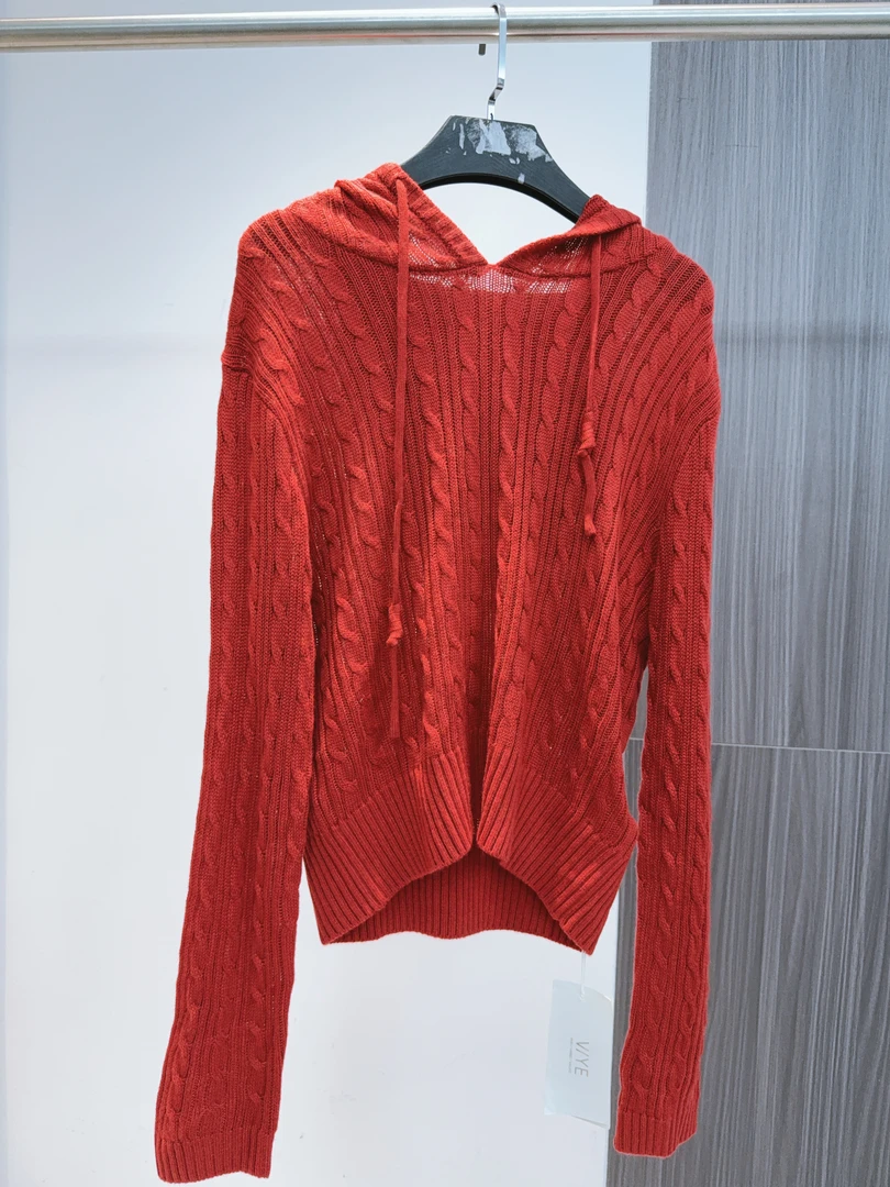 【高高家】带帽毛衣 退货自理运费J003