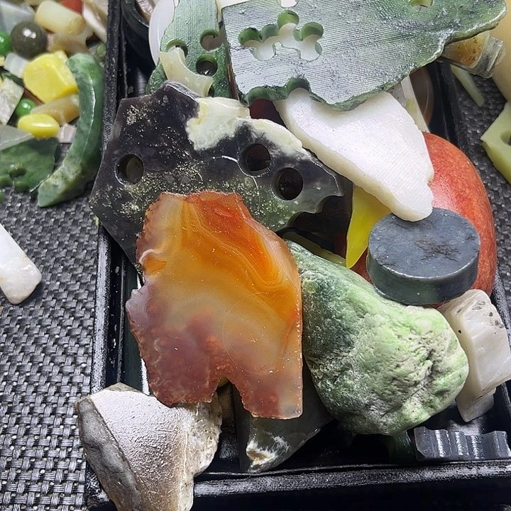 和田玉未镶嵌颈饰七****华