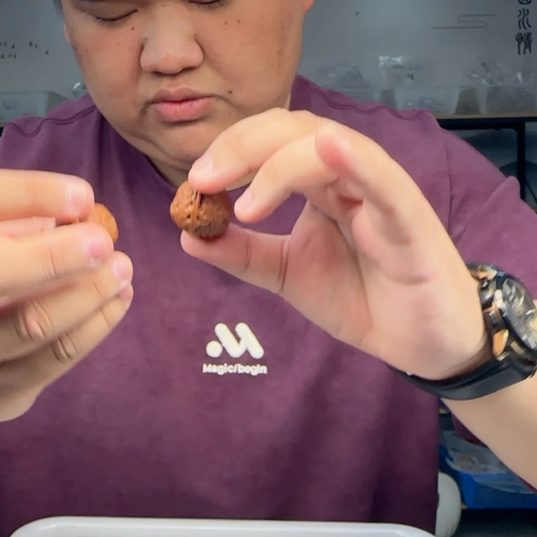 文玩核桃把件记刷秋子