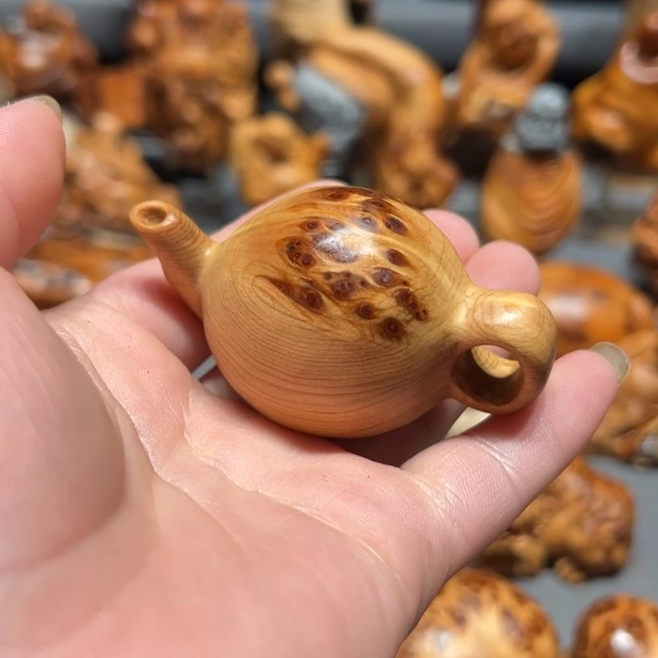 柏木（崖柏）点点关注