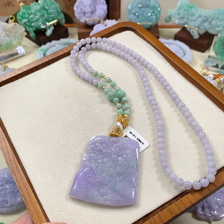 翡翠未镶嵌颈饰翡翠吊坠