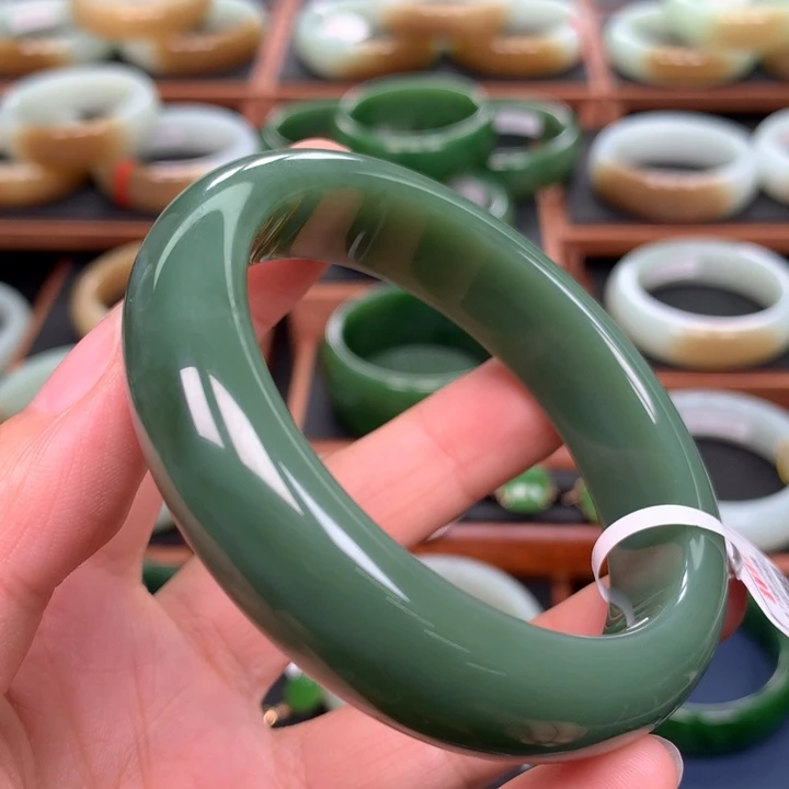 和田玉（碧玉）手镯未镶嵌58