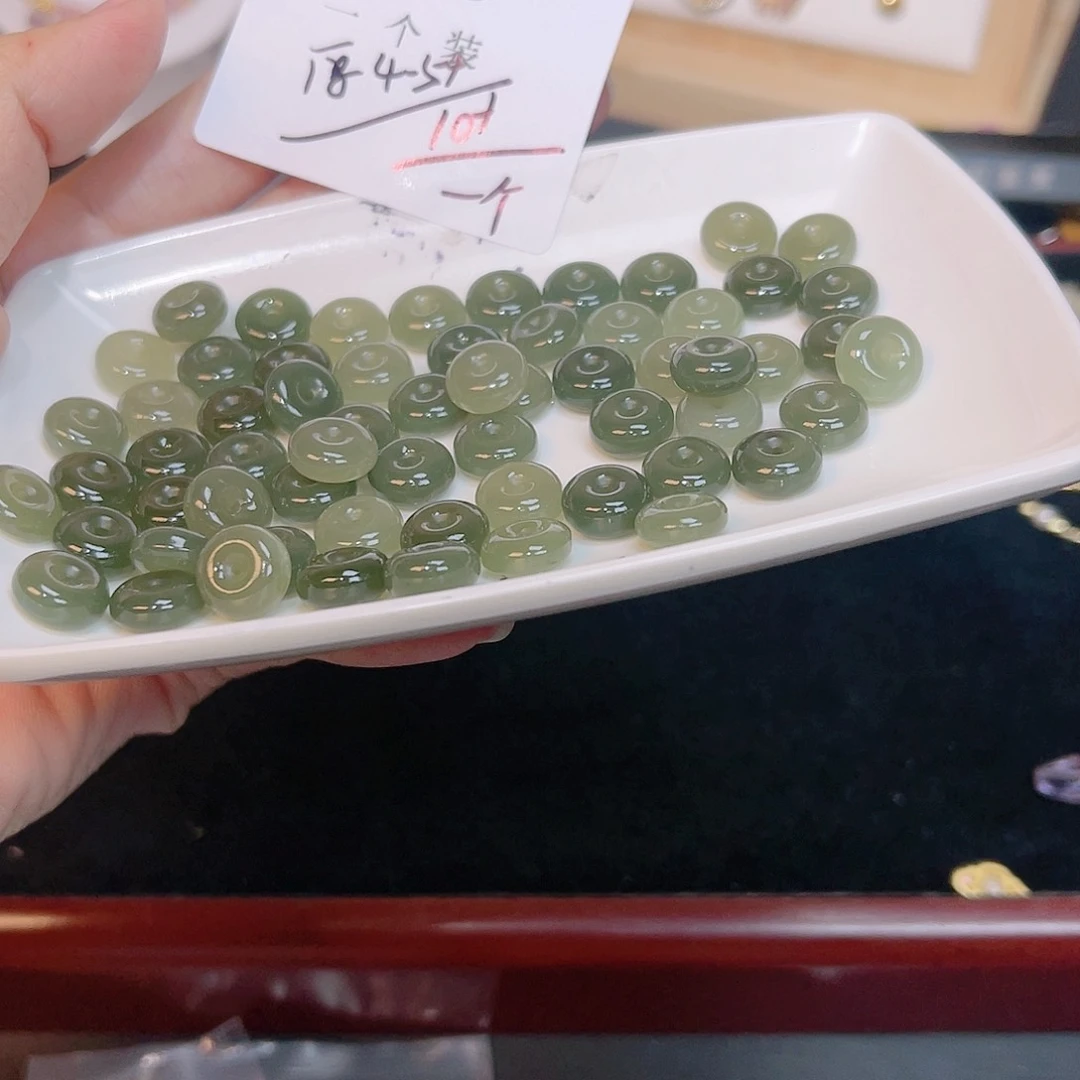 和田玉珠宝半成品未镶嵌19