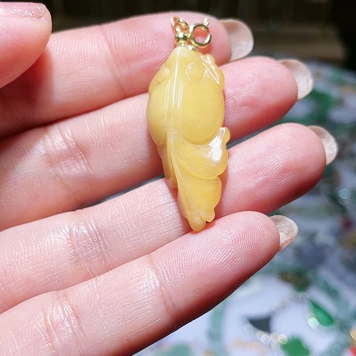 翡翠14K金镶嵌颈饰