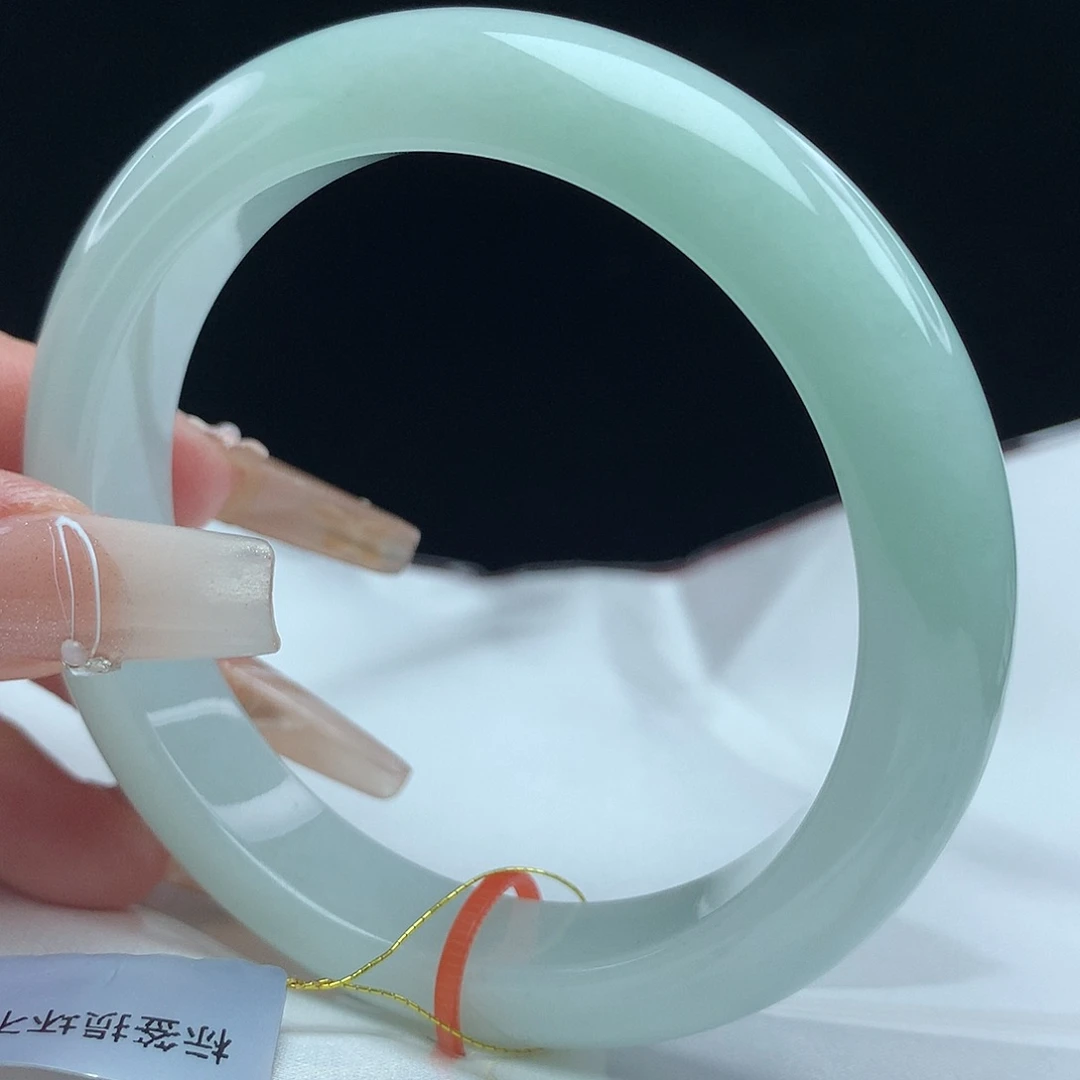 翡翠手镯未镶嵌57圈3977