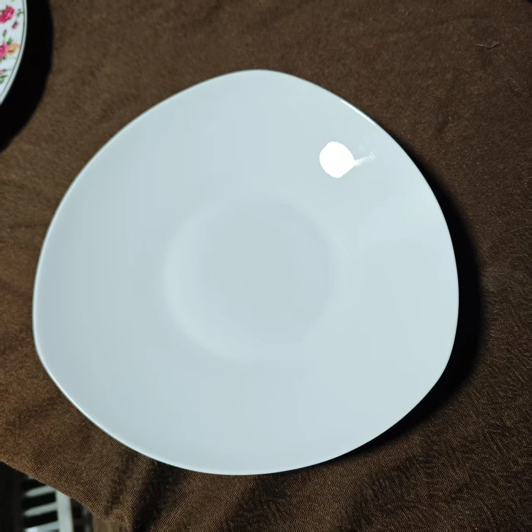 A204】纯白8.5英寸三角盘2只(直径22)唐山骨瓷